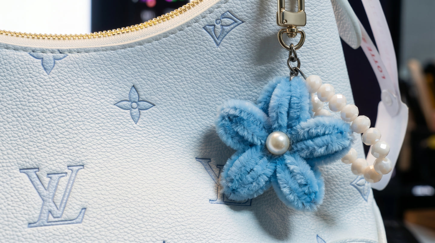 Flower keychain (pipe cleaner)